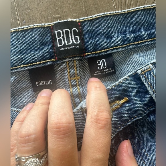 Urban Outfitters BDG Bootcut Distressed High Rise Jeans Women’s size 30​​ - Picture 9 of 16